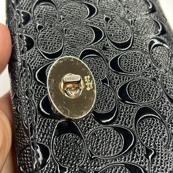 Coach Riley Black Patent Leather Full Logo Crossbody Wallet on a Chain Bag - Picture 6 of 13